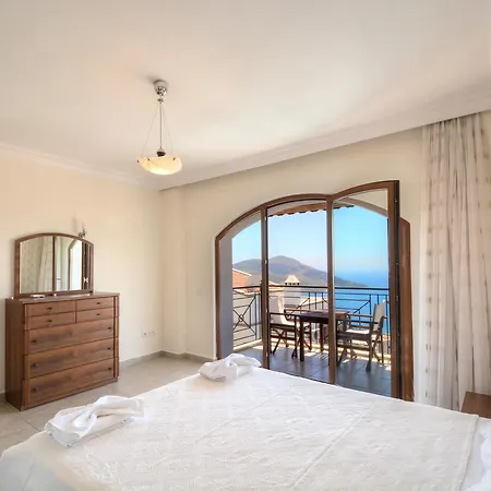 Meltem 2 * Kalkan